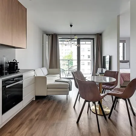 Scala 60k Center With Parking By Lion Appartement *