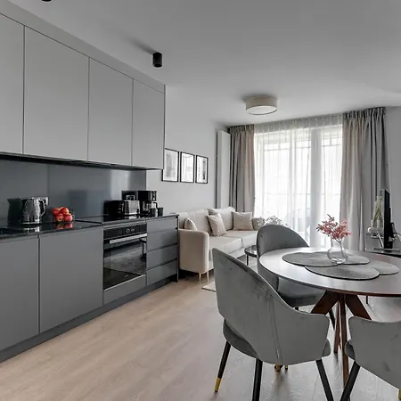 Scala 60k Center With Parking By Lion Appartamento