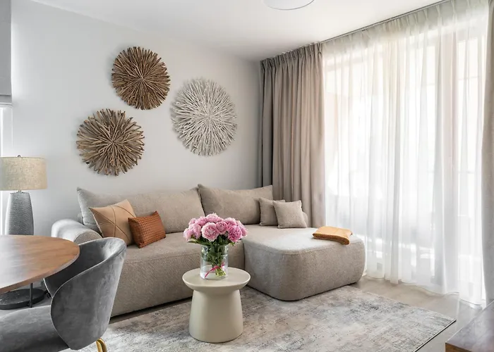 Scala Center With Parking By Lion *